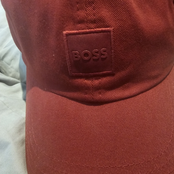 BOSS Red Cap - Picture 2 of 8